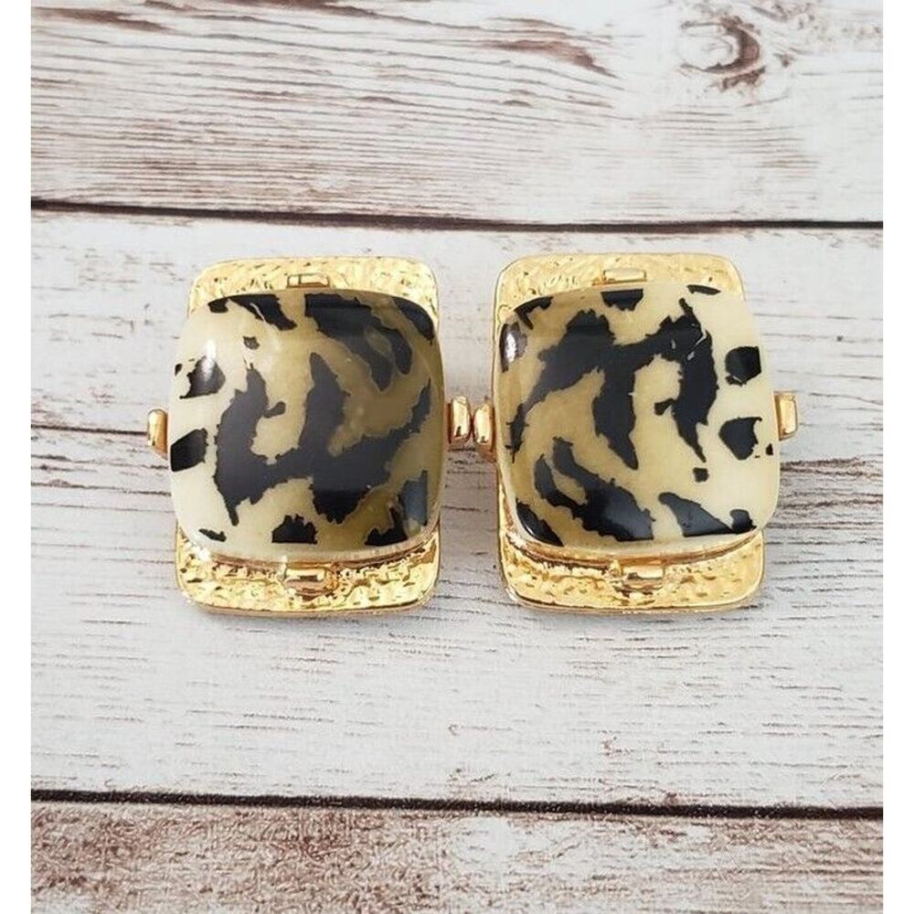 Vintage Craft Signed Earrings - Craft Signed Clip On Earrings